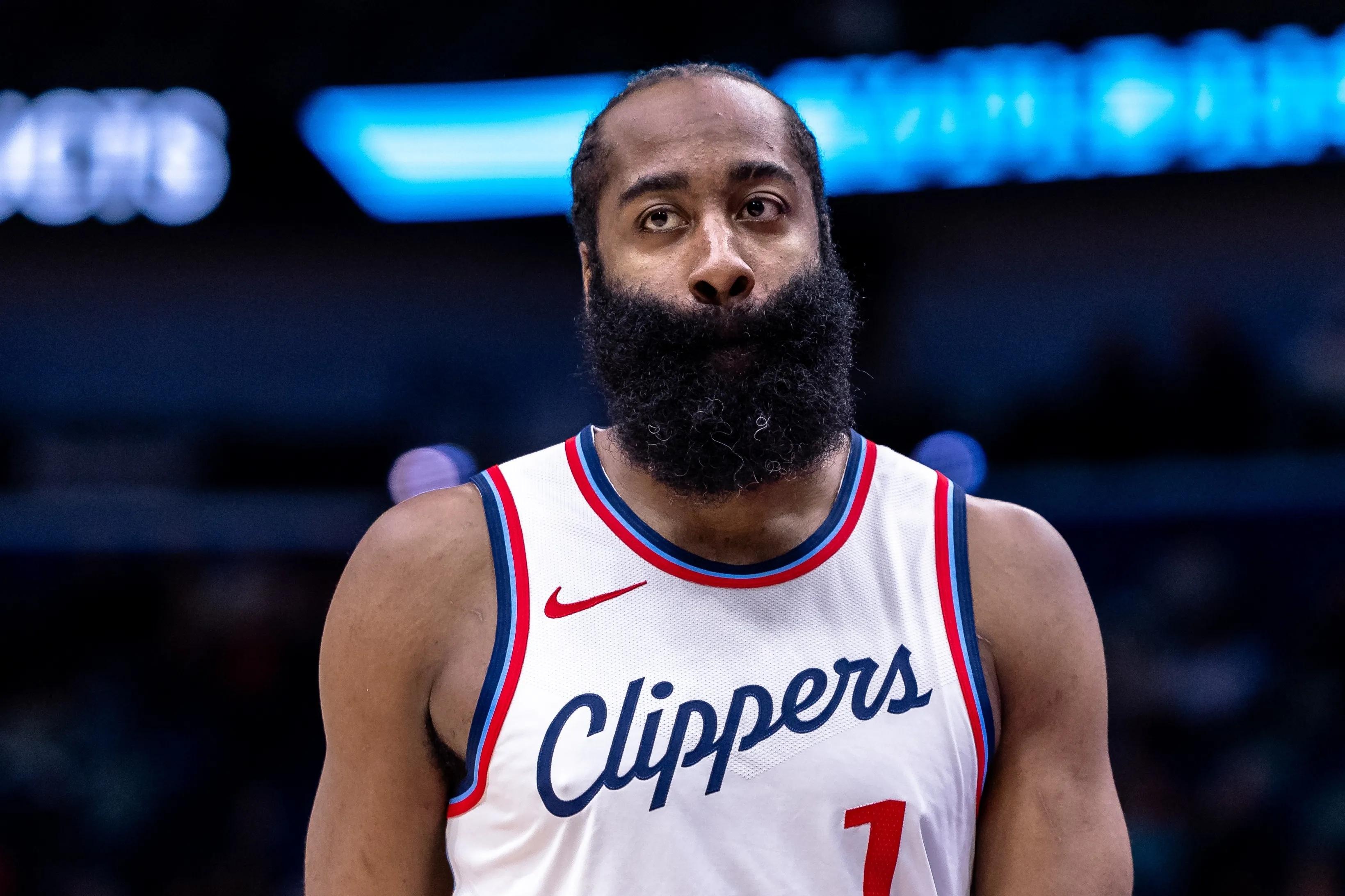 KAIYUN-哈登在尤文图斯比赛中锐不可当，夺冠引发热议！