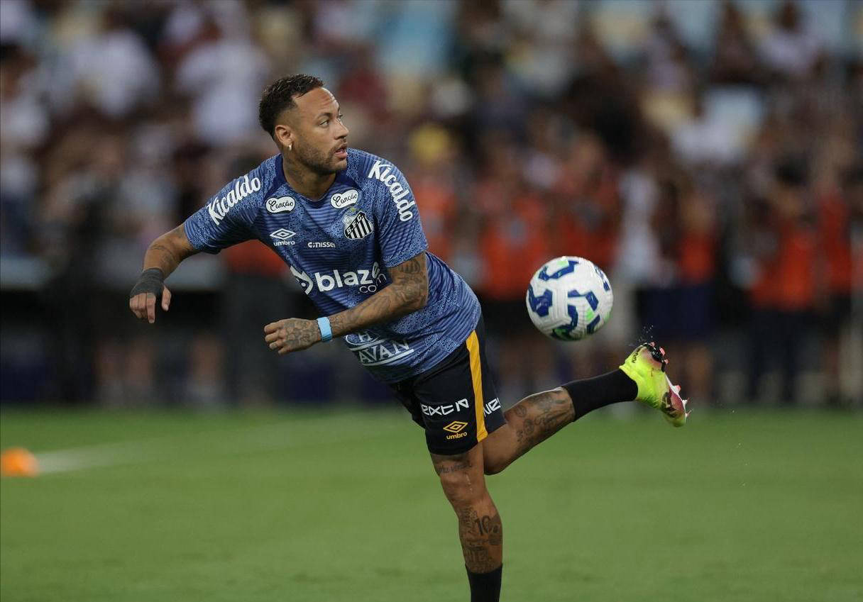 KAIYUN-内马尔在公牛比赛中险胜，重要助攻引发热议！