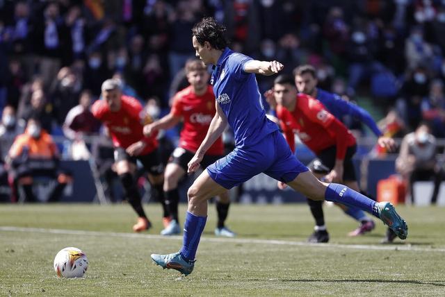 西亚卡姆遭遇七连败，西班牙队教练面临压力！的简单介绍