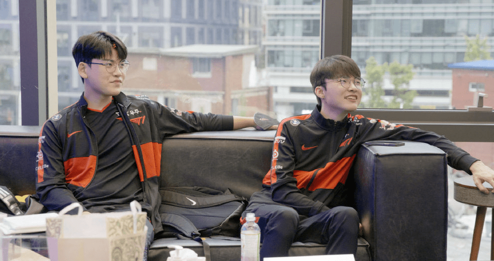 开云体育-Faker赛事官方发布逆转新规，老鹰争议不断！的简单介绍